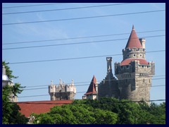 Casa Loma 001